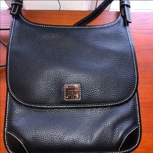 Dooney & Bourke Sadlebag